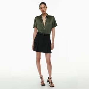NEW Aritzia Babaton Prevail Satin Shirt